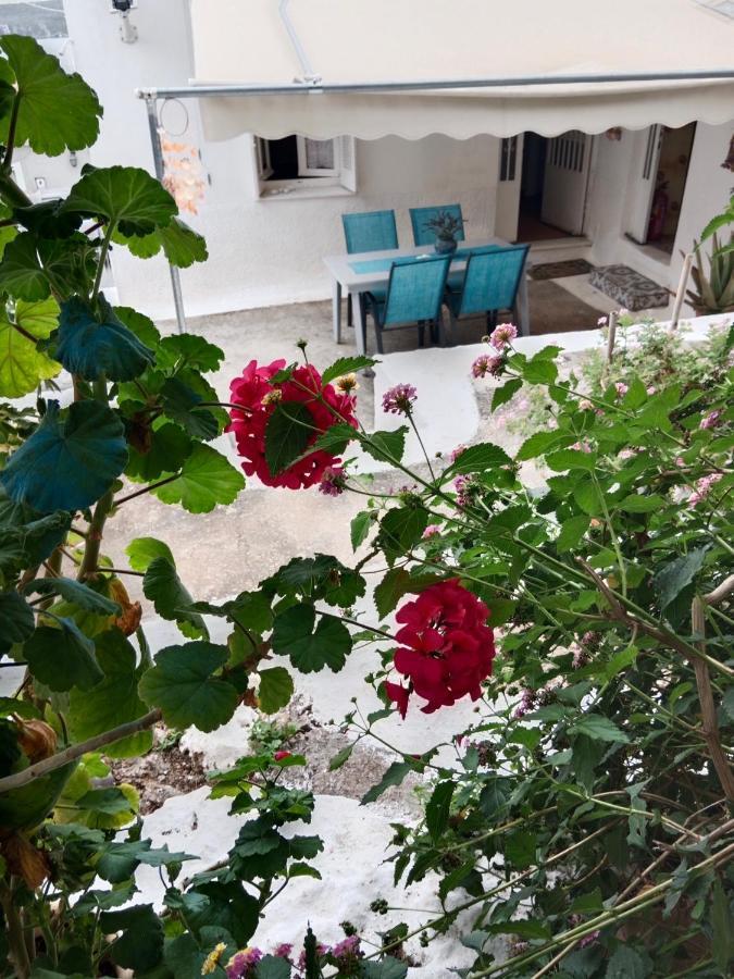 George Traditional House Pylos Exterior photo